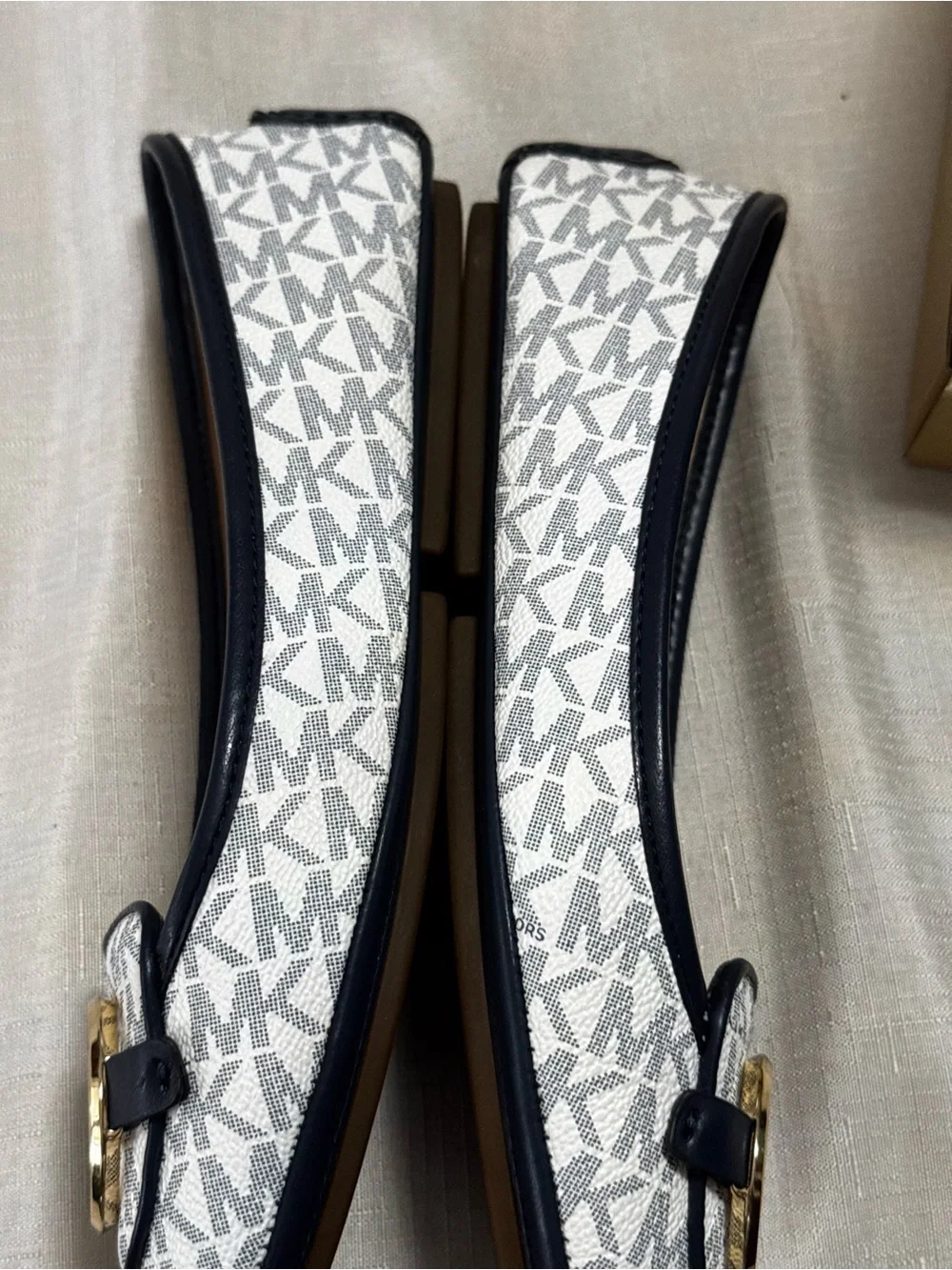 Michael Kors Lillie Moc MK Signature White Navy Flats Women’s Size 7